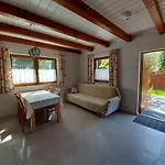 Pod Klonem Farm stay *
