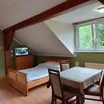 Pod Klonem Farm stay *