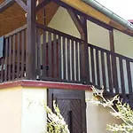 Farm stay Pod Klonem *