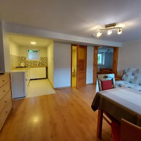 Pod Klonem Farm stay *