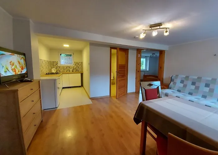 Pod Klonem Farmház *