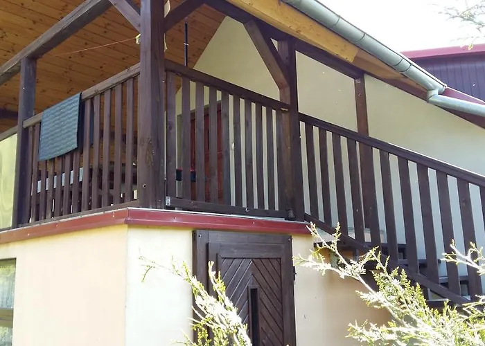 Farmház Pod Klonem *